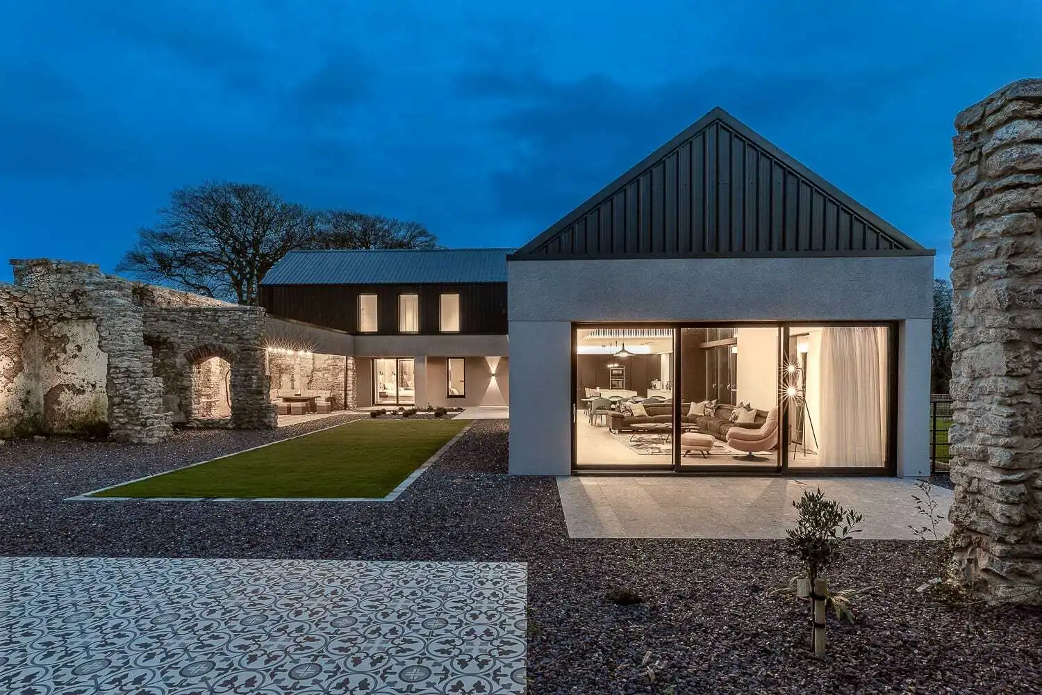 Sliding Door - Image 10